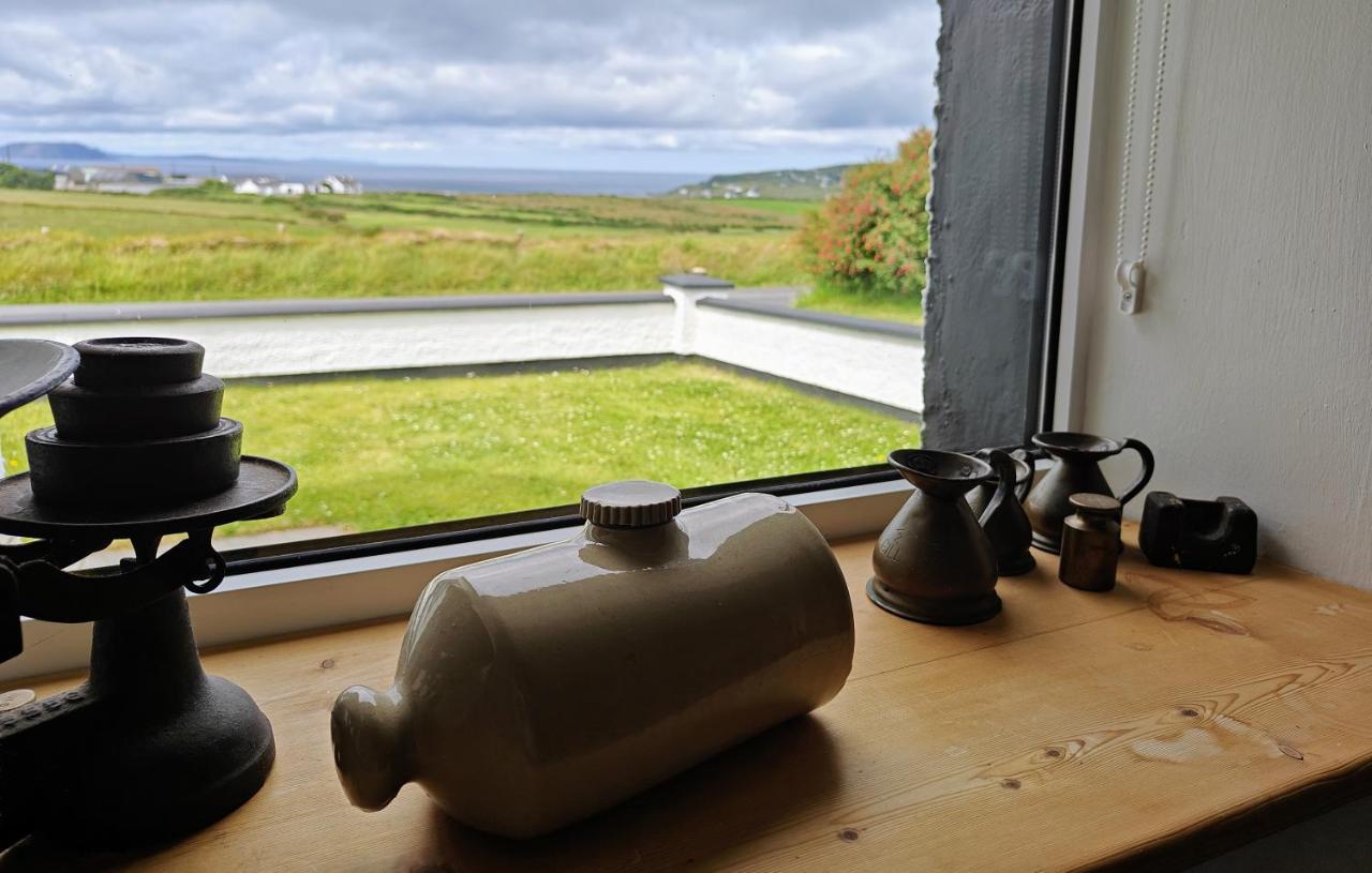 Teach Roisin-Traditional Irish Holiday Cottage In Malin Head. Exterior foto